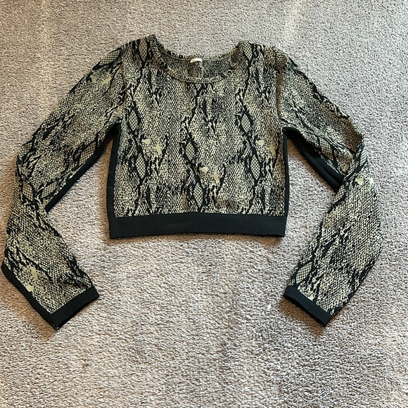 NWOT Fabletics Set - Picture 2 of 7